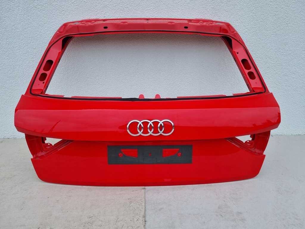 фото №1, Крышка багажника задняя задняя audi a1 82a задняя