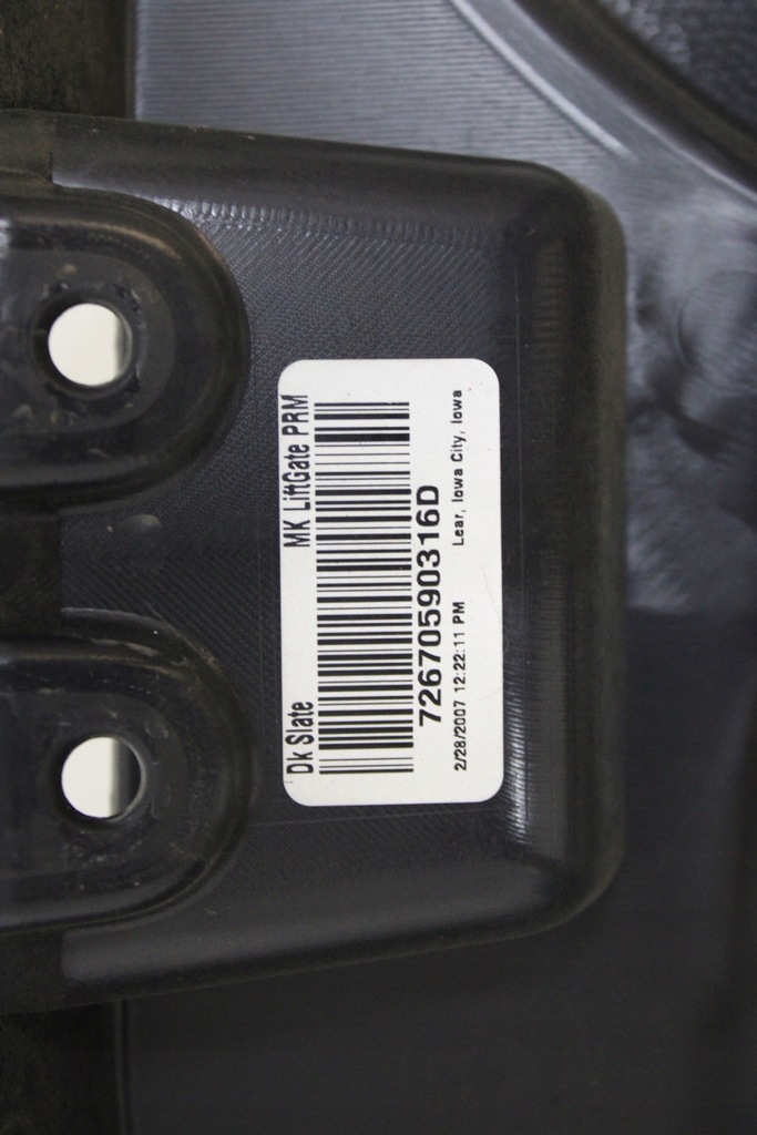 фото №10, Jeep compass i 06r- оббивка захист кришки багажника