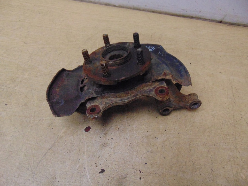 фото №6, Поворотный кулак ступица правая перед toyota rav4 iv 2.2 d