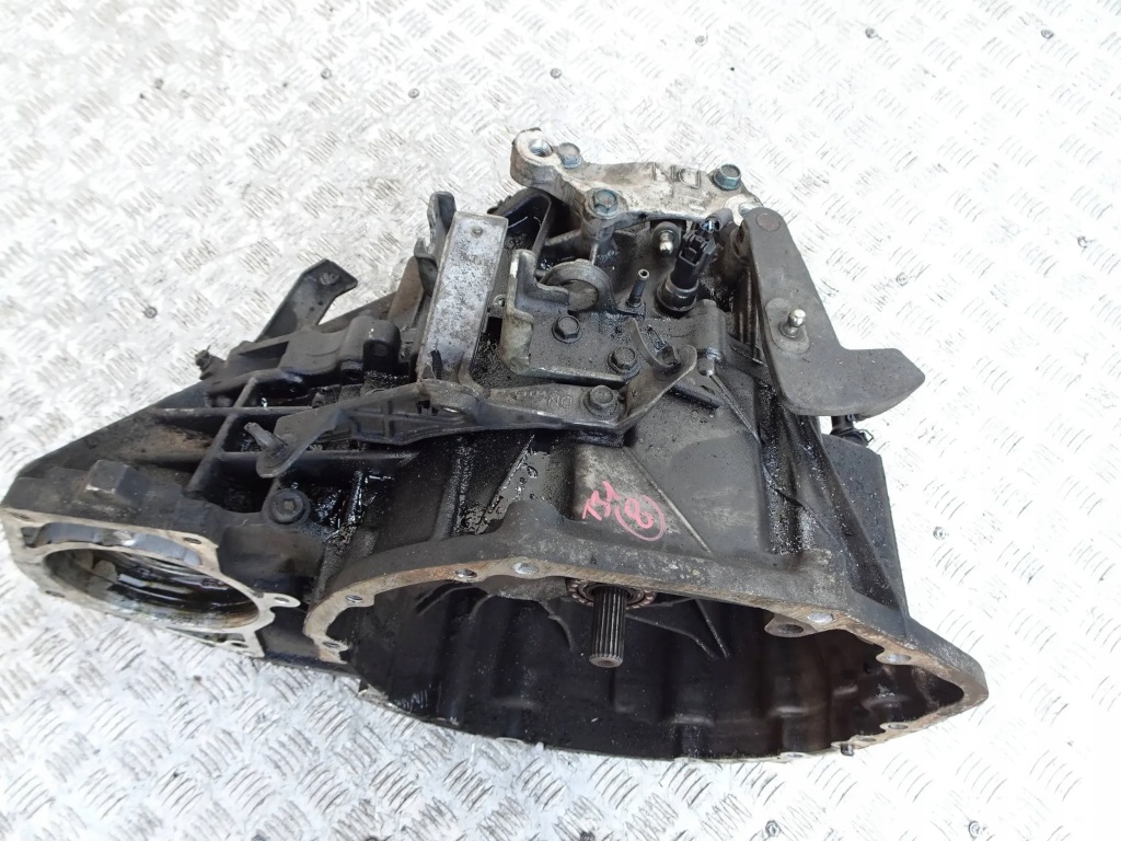 фото №7, Коробка передач передач nissan x-trail t31 2.0 dci 4x4 jg71m