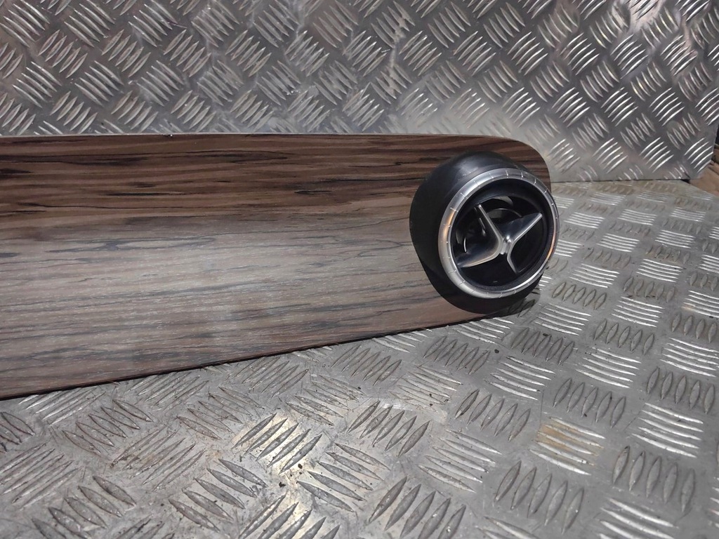 фото №5, Mercedes x-klasa w470 декори панелі ґрати drewno повітропровід обдув