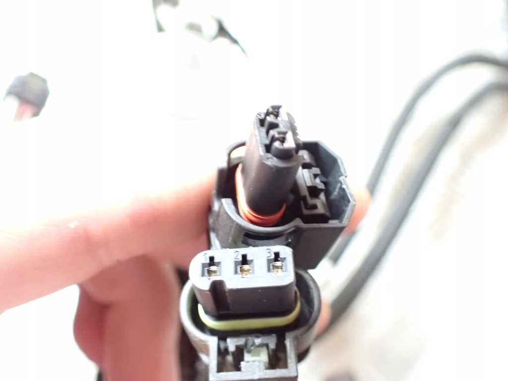 фото №5, Джгут форсунок bmw f20 f45 f46 f48 mini f54 f55 1.5