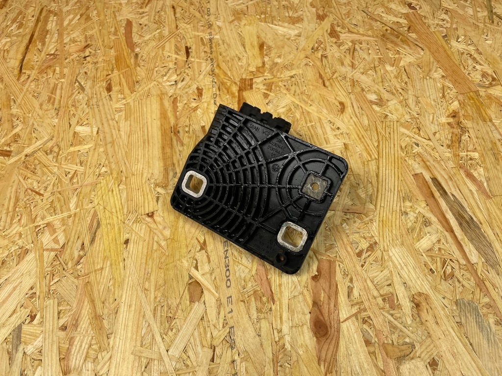 фото №6, Кронштейн кронштейн кронштейн радіатора праве vw id.3 1ea121367f 2019-