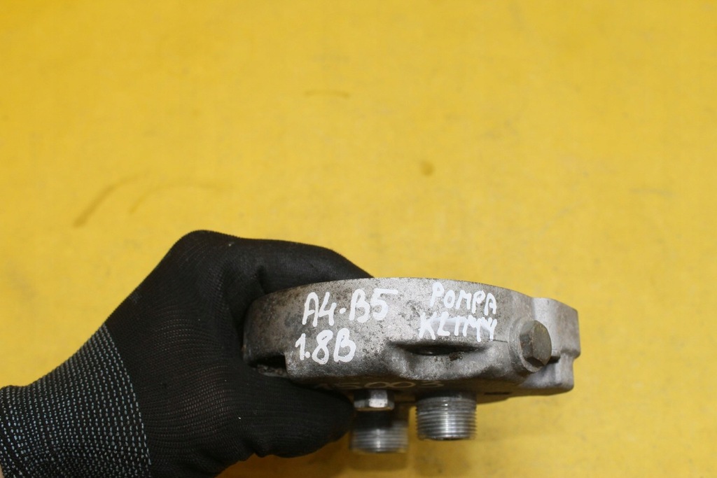 фото №6, Корпус насоса кондиционер a4 b5 passat b5