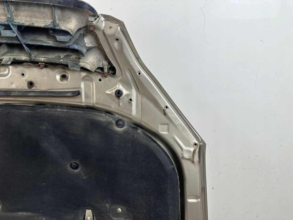 фото №14, 2002 toyota avensis verso капот