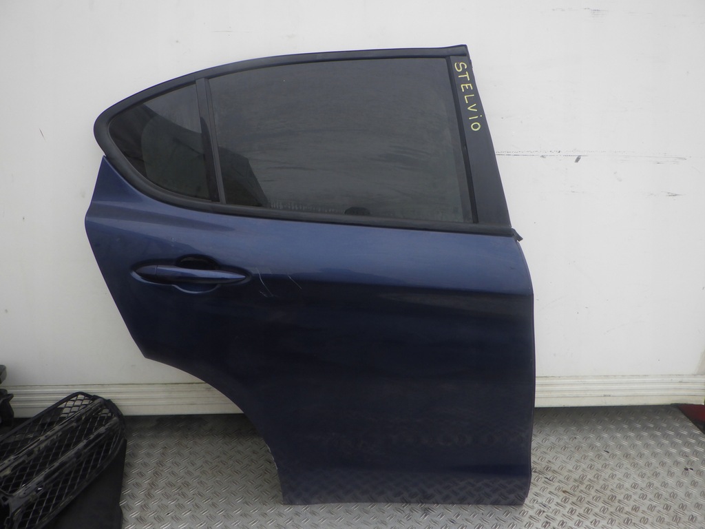 фото №1, Двері праве задні правий задня alfa romeo stelvio