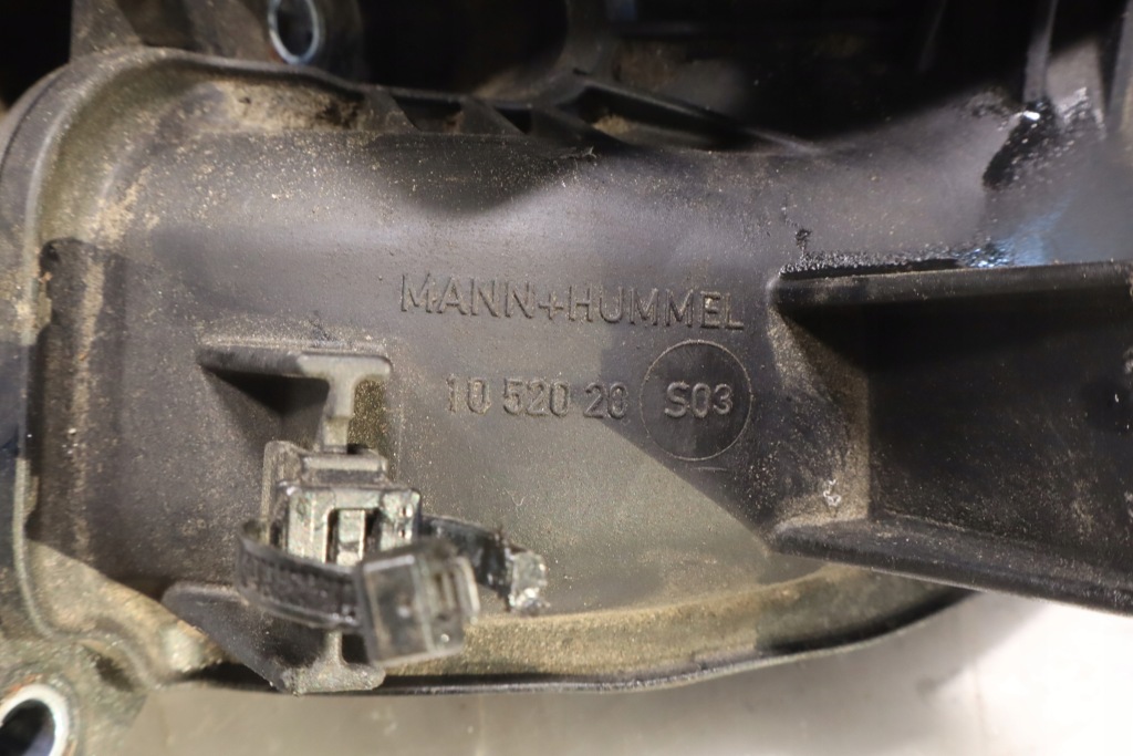 Купити Колектор впускний  bmw 3 328i f30 2.0 7588126