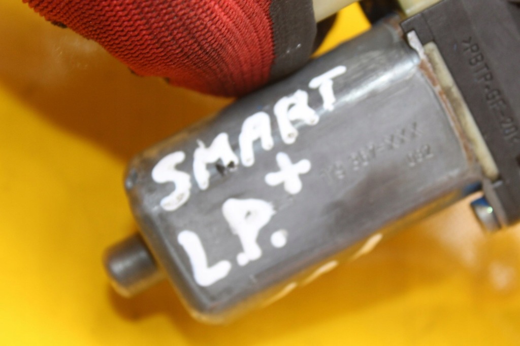 Моторчик скло ліве перед передній smart fortwo 1 0130822002 Київ