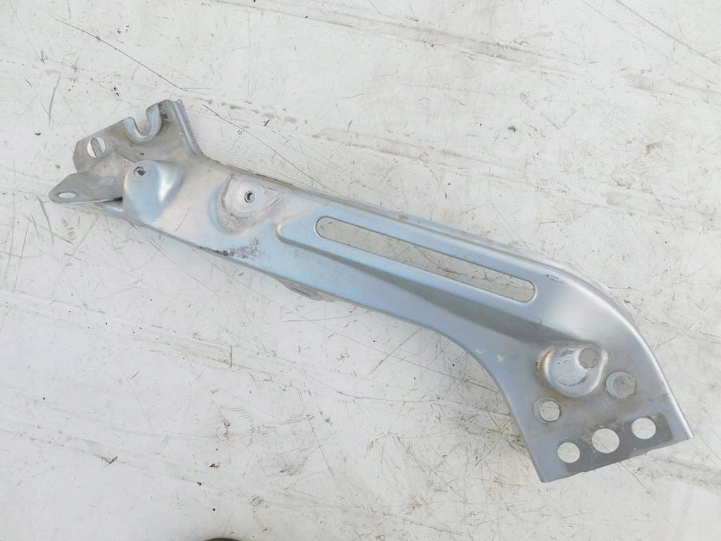 фото №7, Peugeot 807 2.2 2004r крепления крыльев перед