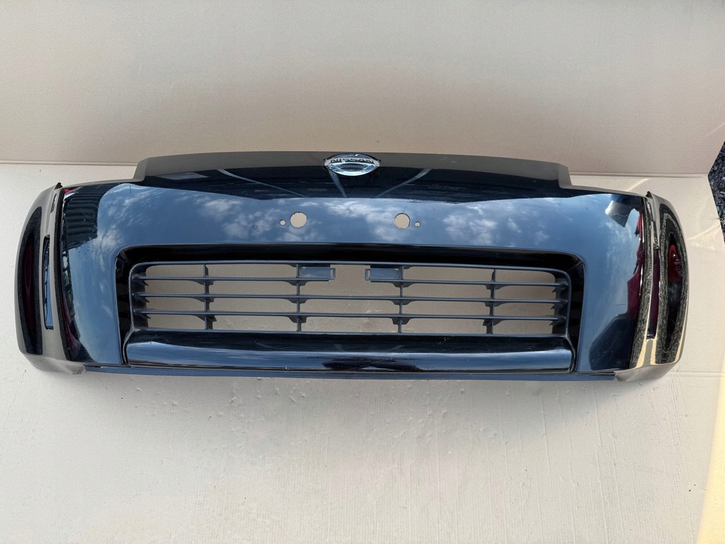 фото №1, Бампер nissan 350z оригинал нет клеёный перед