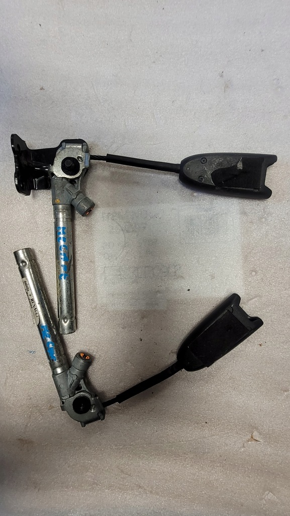 фото №2, 2x натягувач натягувач renault megane iii scenic iii демонтаж orginał