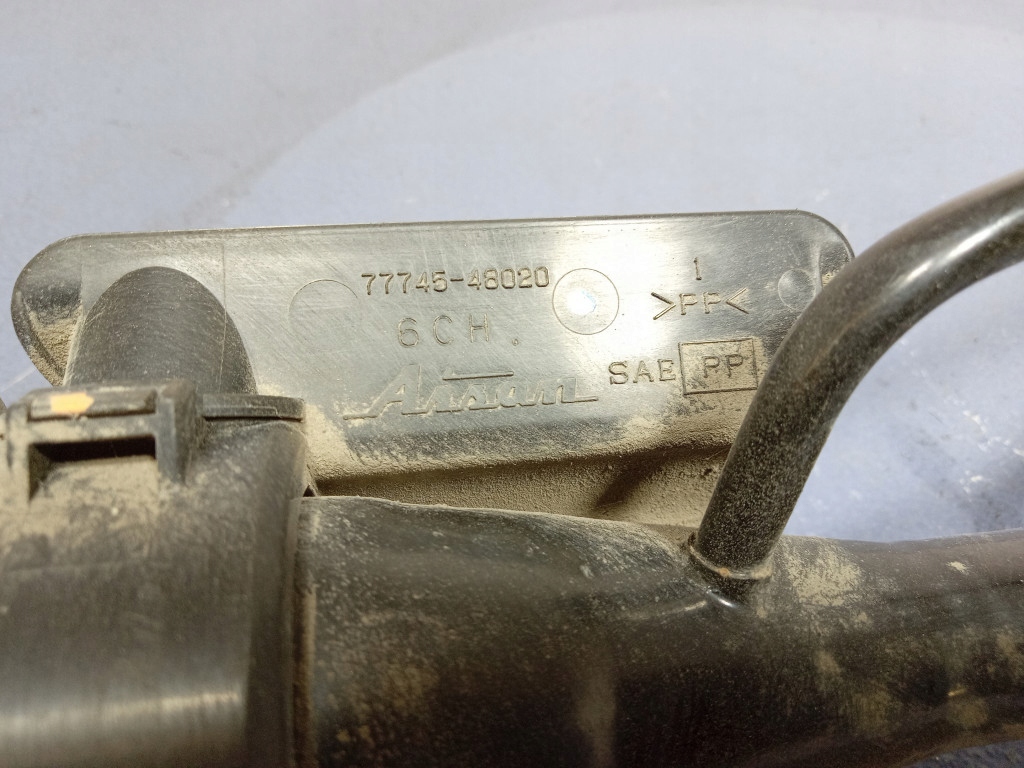 Lexus is iii xe30 3.5 v6 заливна горловина пального 77745-48020 Недорого