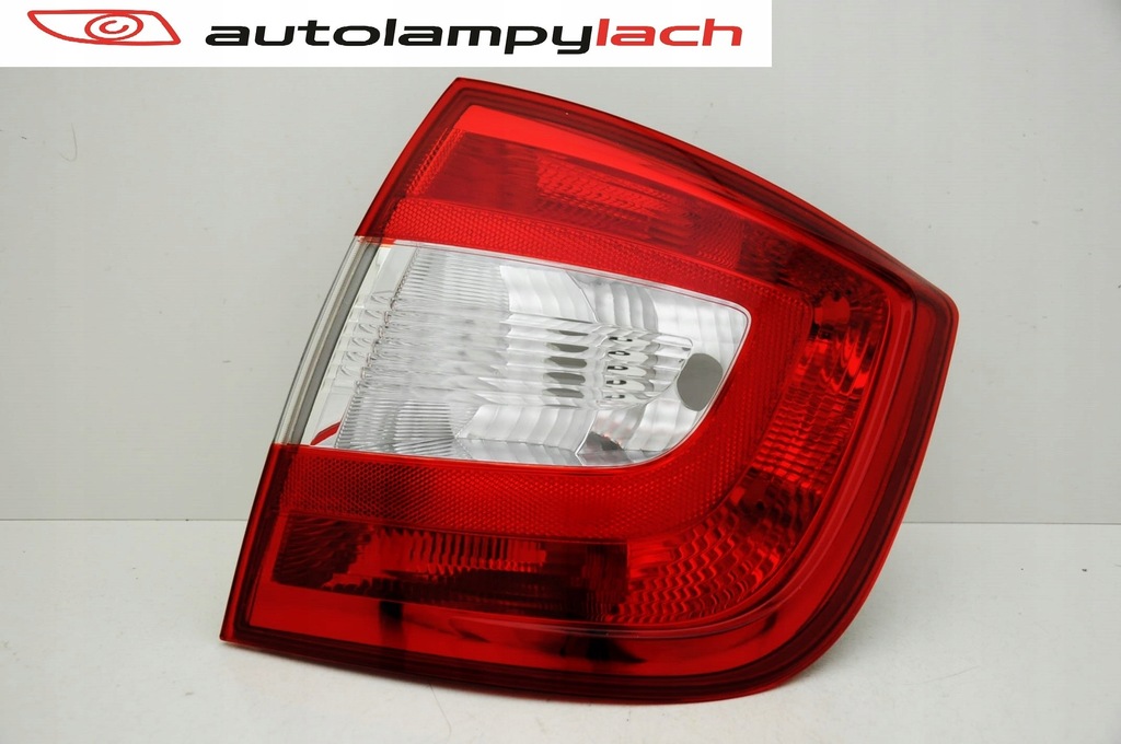 фото №4, Skoda rapid h/b 12- лампа задняя правая nowa