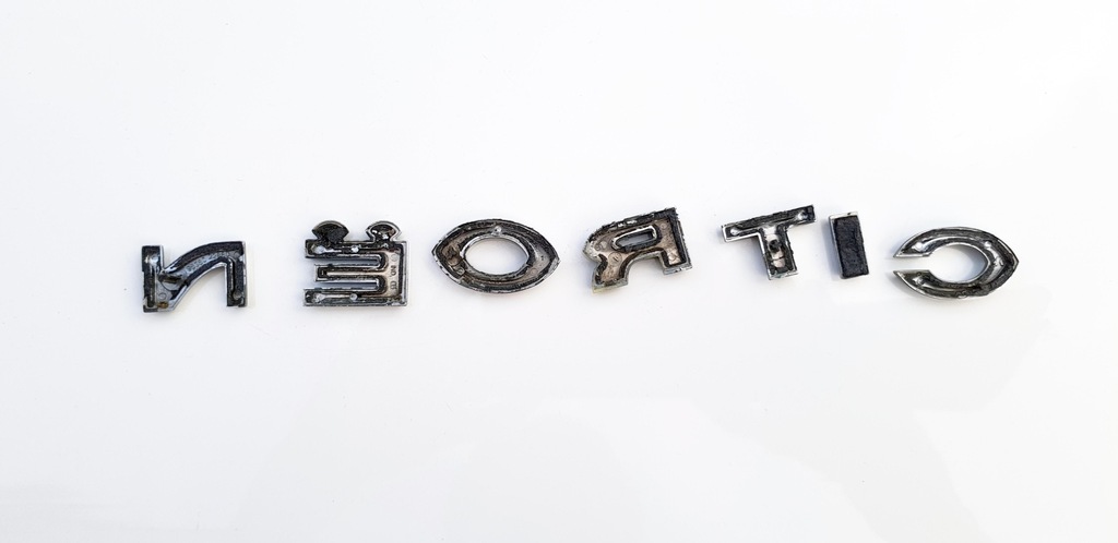 фото №14, Citroen xsara picasso емблема надпис значок задня задній кришки багажника