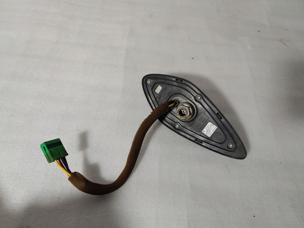 фото №2, Kia carnival 2022 rekin антенна кровельная 96210-r0400 d2u