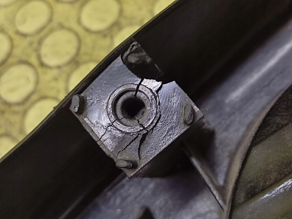 Vw polo iv фара правый  задняя 6q6945096b с Разборки