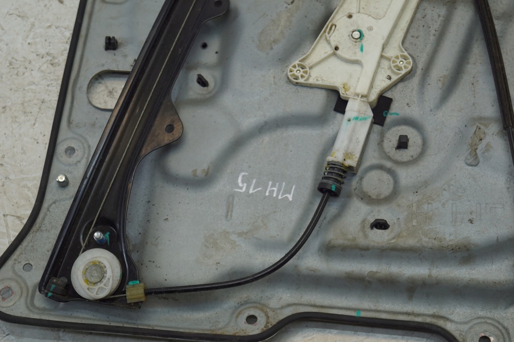 фото №12, Механизм стекло левый перед infiniti q60