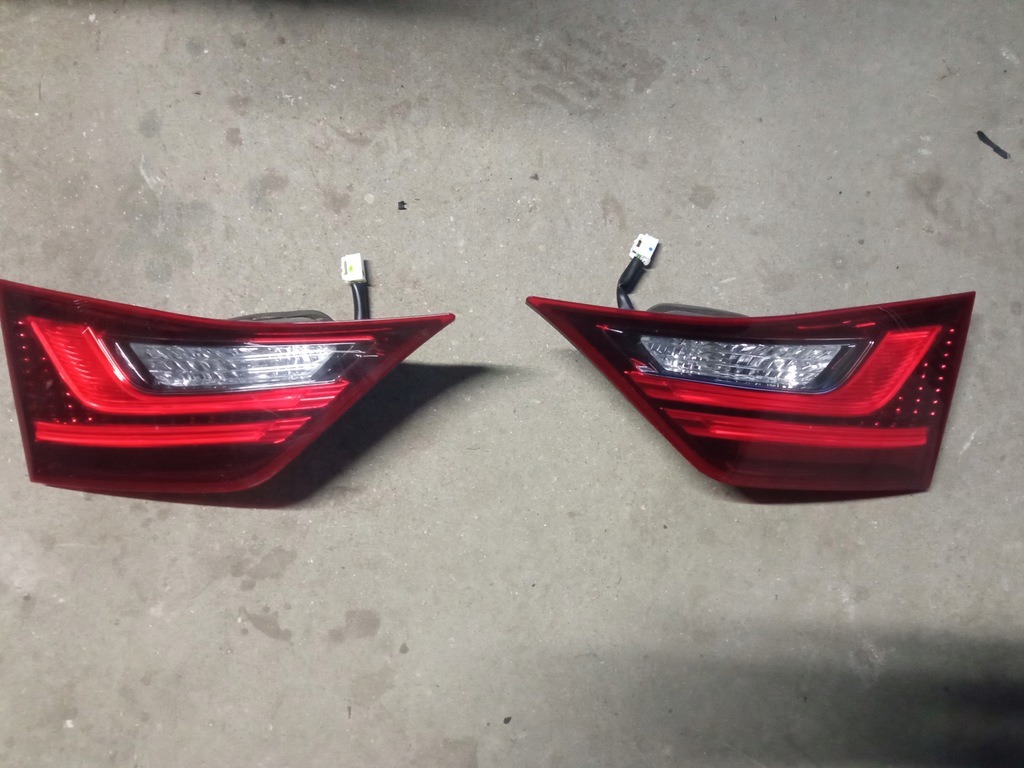 фото №1, Gs iv 15r лампа задняя правая