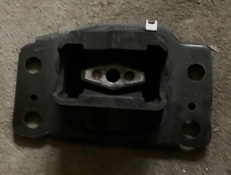 фото №1, Ford fusion mk5 2.0 подушка коробки lift 2018