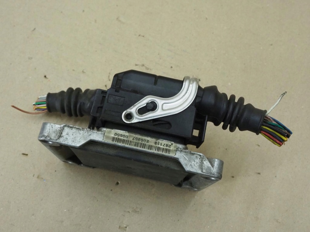 фото №9, Бортовий комп'ютер блок керування двигуна lancia thesis 0261206957