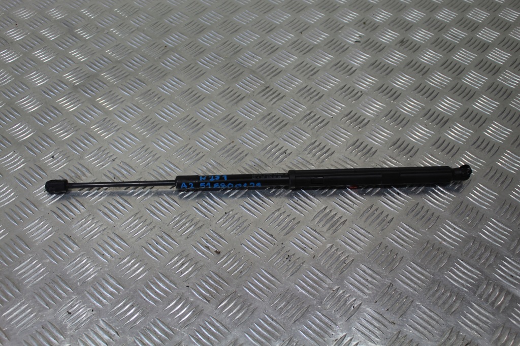 Купить Привод капота r-klasa w251 amg a2518800129