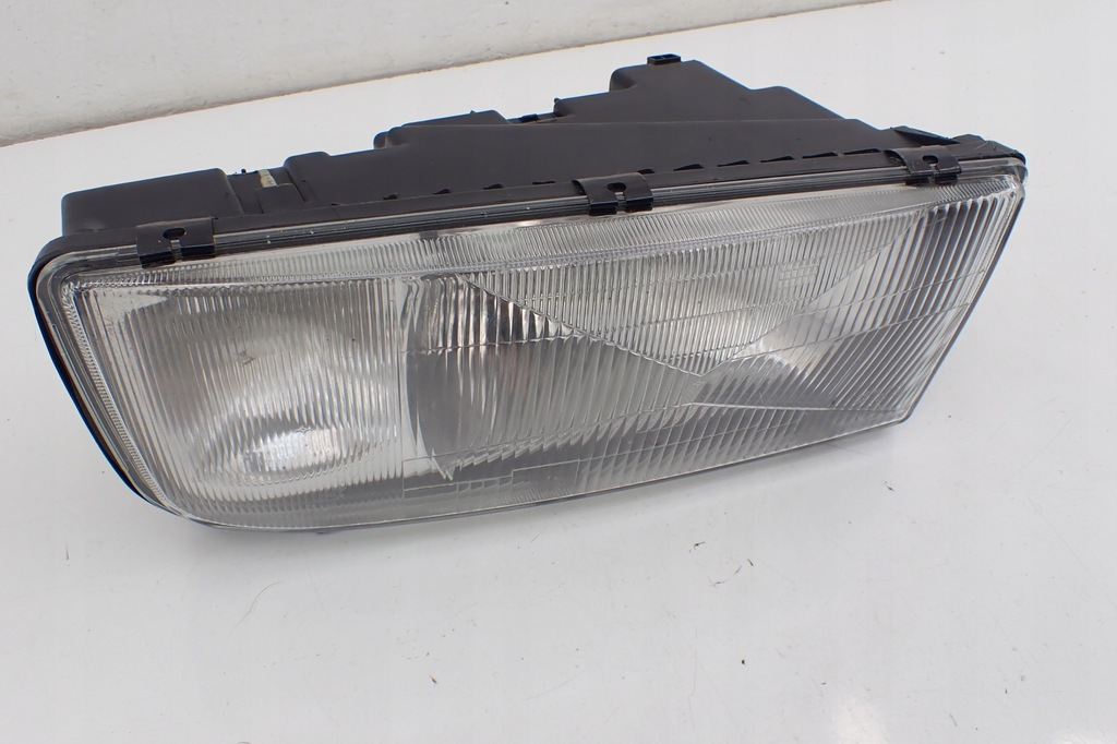 фото №10, Фара правый перед mercedes actros 1996-02