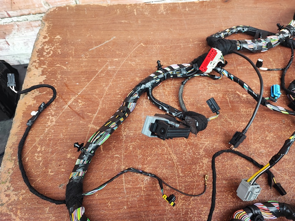 фото №7, Kuga mk2 2.0 tdci джгут панелі консолі titanium