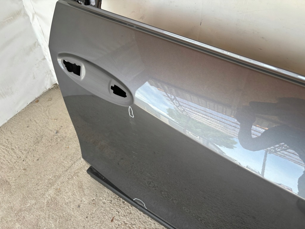 Lexus ux дверь перед передние правое poznań ===giełda=== Оригинал