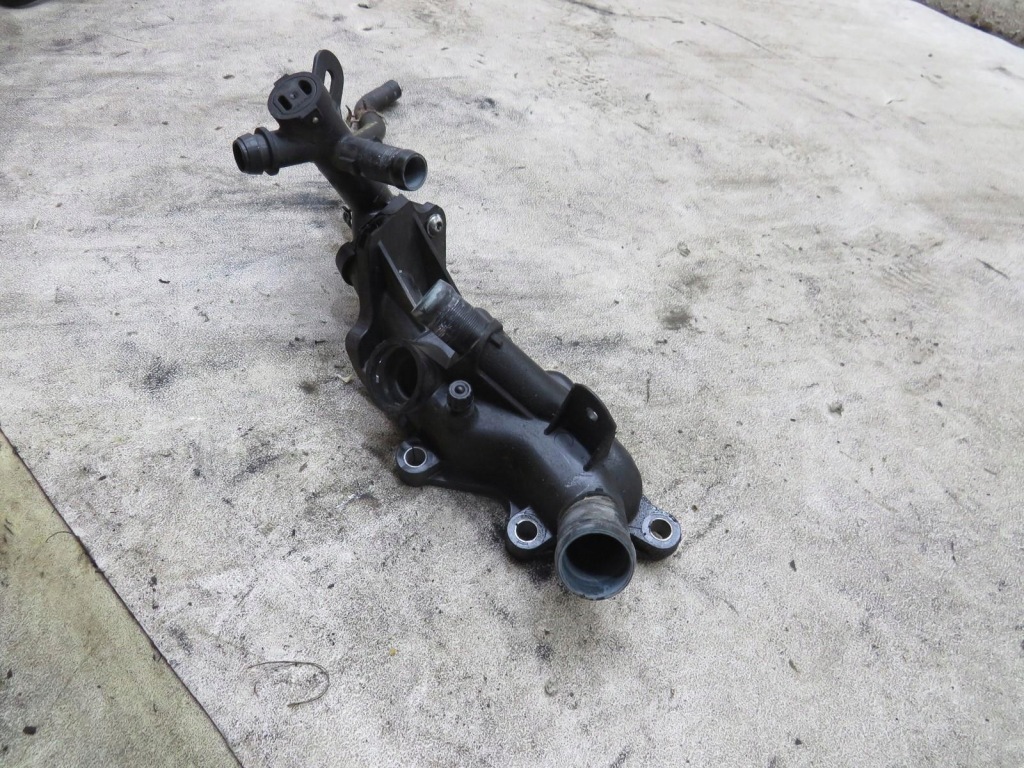 фото №3, Корпус термостата clio iv 0.9 tce