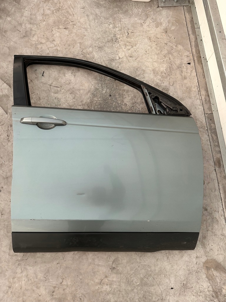 фото №1, Discovery sport l550 дверь перед правое демонтаж