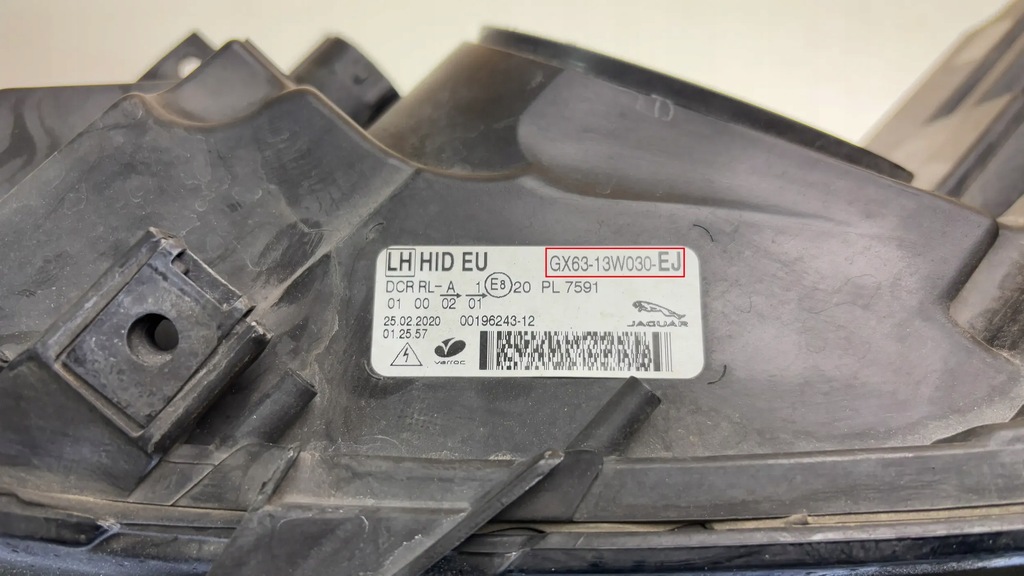 фото №8, Jaguar f-pace 2017 лампы передние