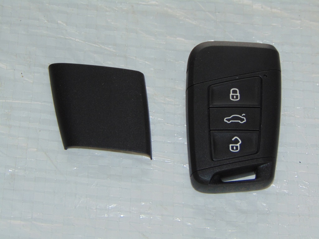 фото №1, Vw passat b8 ключ pilot 3g0959752cf