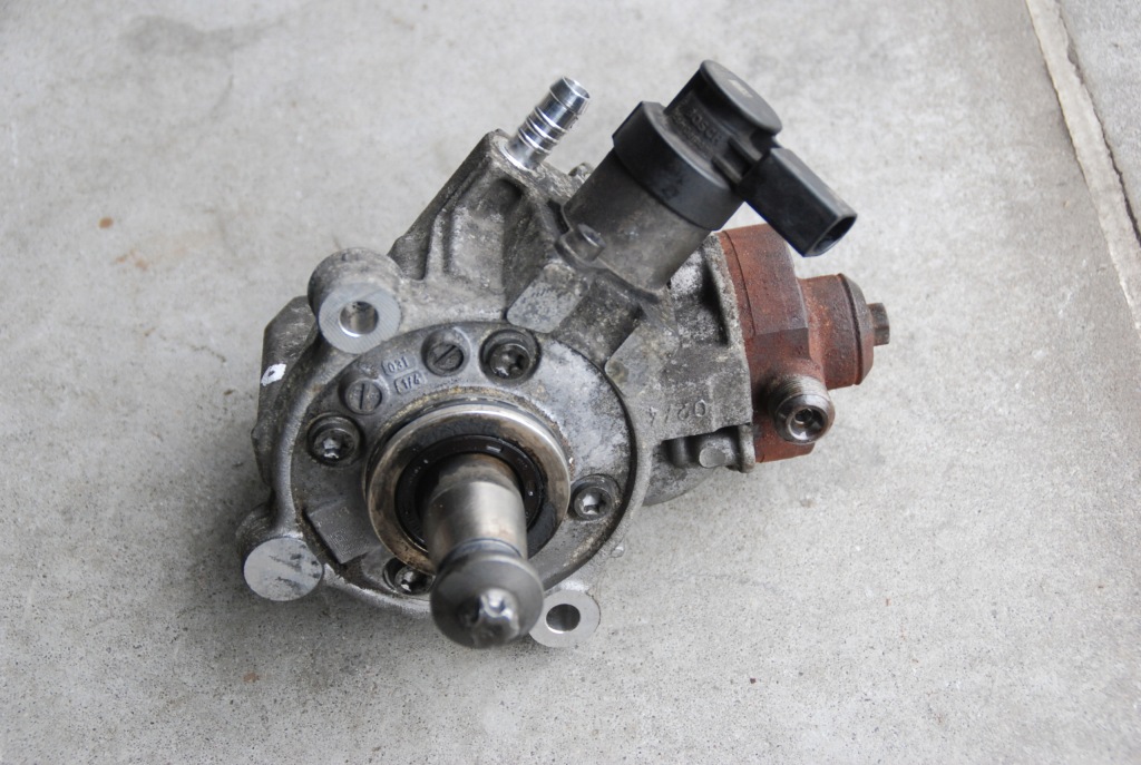 фото №1, Насос упорскування mini one d r60 countryman 1.6d