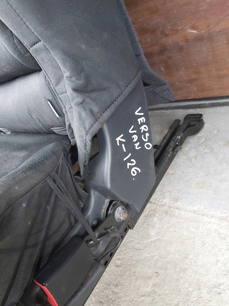 фото №8, Toyota verso 09 сидіння заднє сидіння задня van ремені