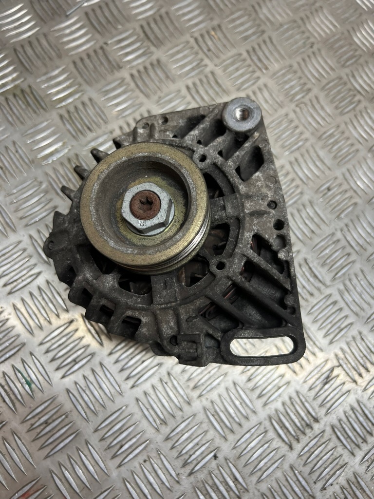 Купить Генератор renault clio 2 1.2 16v 7700437090 sg9b035 2542422a