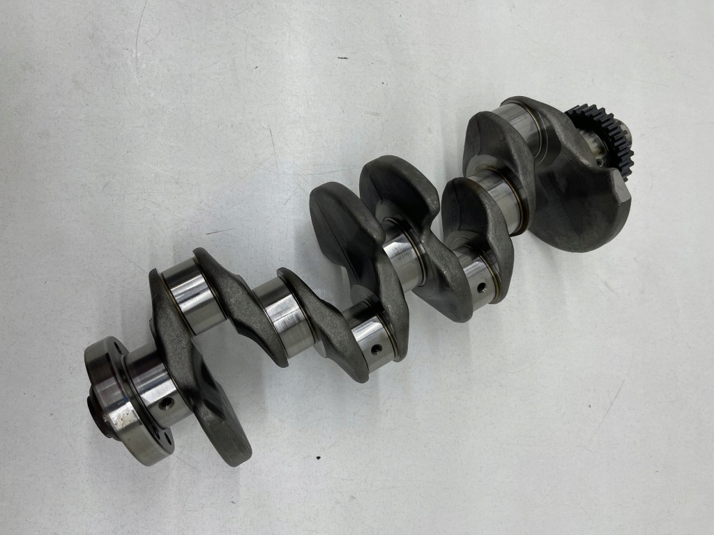 Volkswagen passat skoda fabia audi a6 2.0 tdi wał коленчатый bgbbg 04lb Оригинал