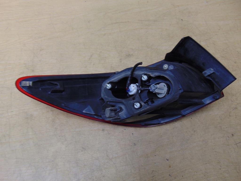 фото №11, Лампа правая задняя mazda 6 gj kombi 2012- europa