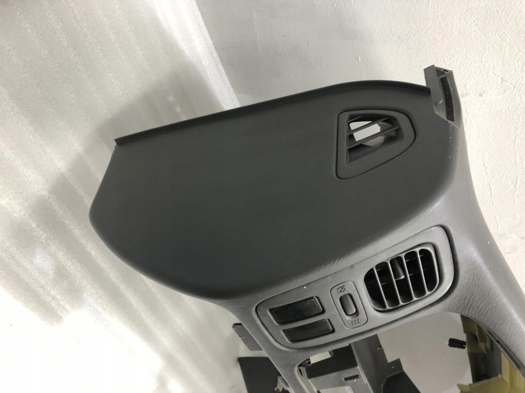 фото №11, Приборная панель приборная приборная панель nissan np300