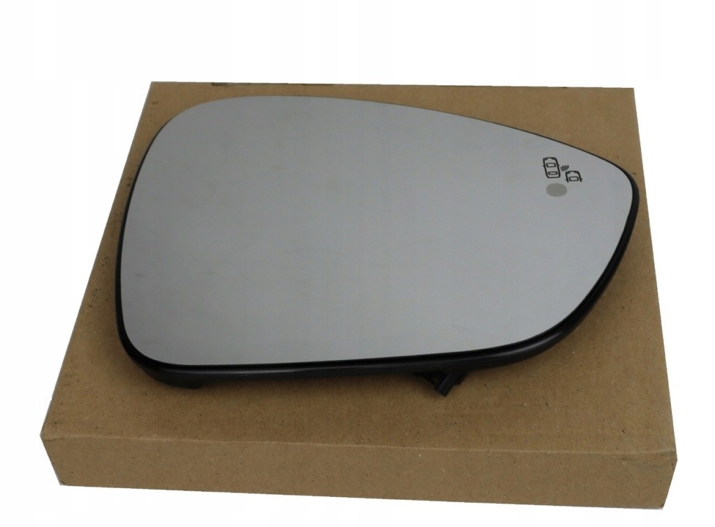 фото №1, Правый вкладыш зеркало citroen c3 aircross 2017 - ассистент