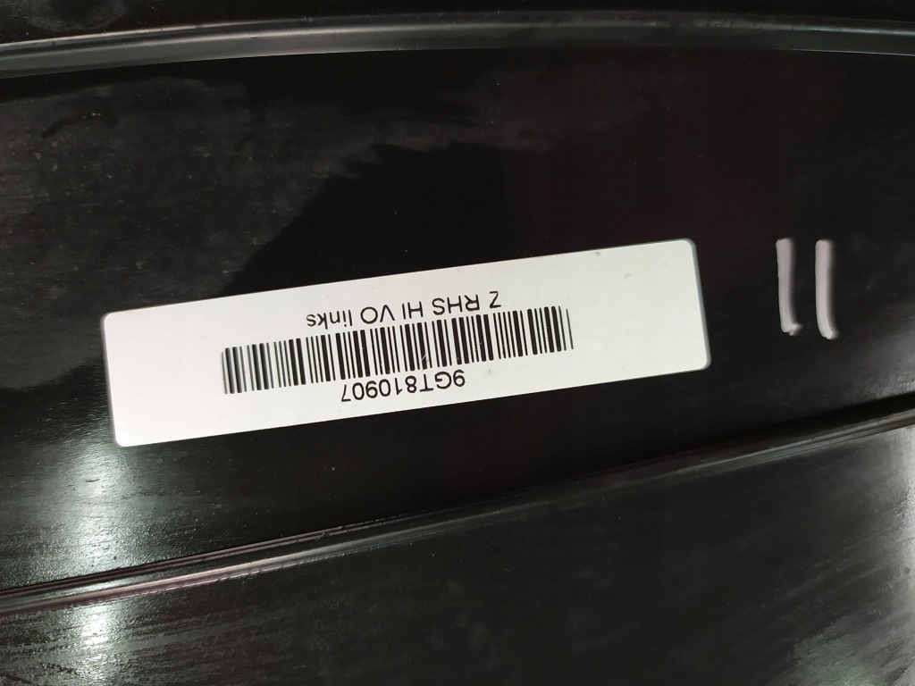 Подкрылок левое задняя porsche 911 992 gt3 22r Недорого