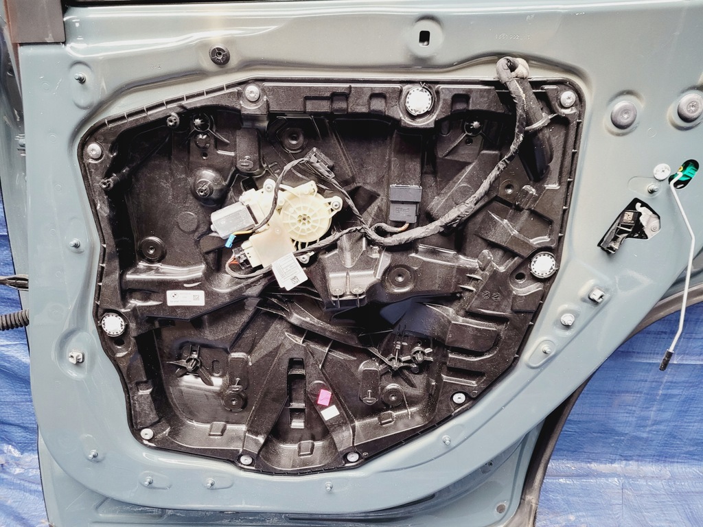 фото №11, Дверь правое задние bmw xm g09 c5y eu