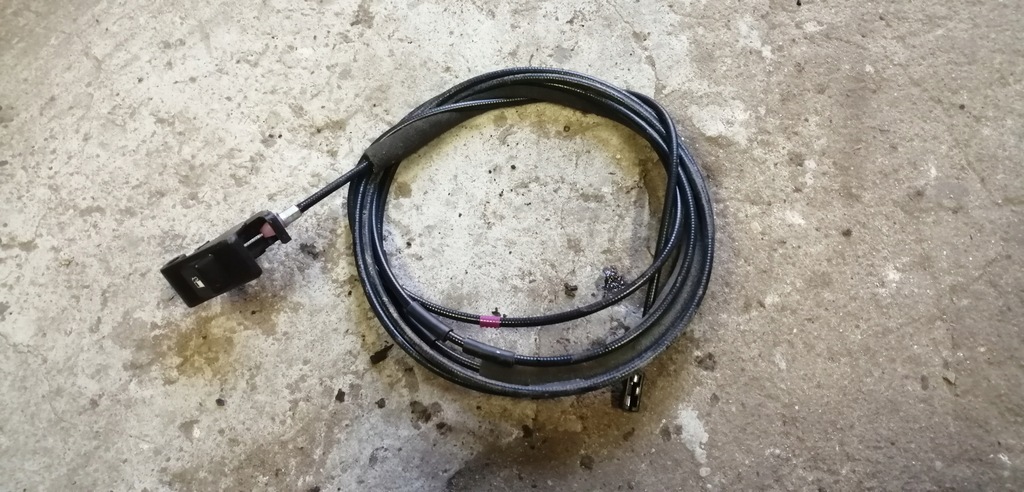 фото №1, Mazda 2 dj 15- трос крышка заливной топлива