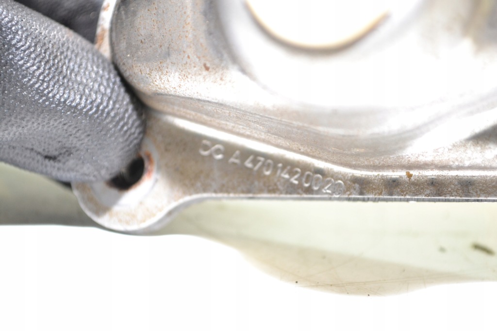 фото №5, Mercedes actros mp4 шланг топлива a4701420020