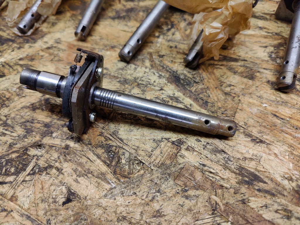 фото №7, Вал oś апарата запалювання warszawa żuk nysa