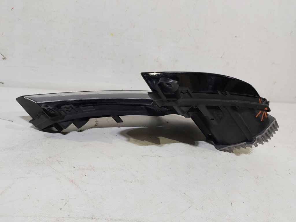 фото №7, Протитуманна фара led drl vw passat b8 3g0