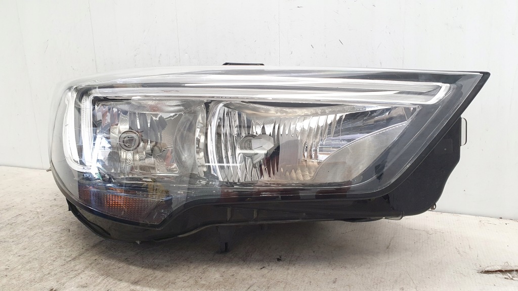 фото №3, Opel crossland x лампа перед правая led оригинал europa