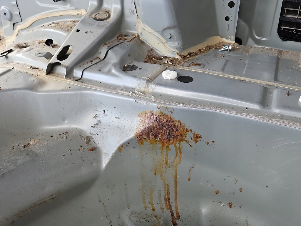 фото №15, Крыло задняя правый subaru forester iv sj 12-18 серебристый g1u четверть