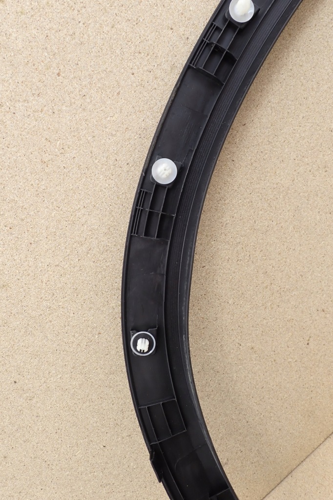 фото №15, Suzuki vitara ii 15- молдинг na крыло левая задняя