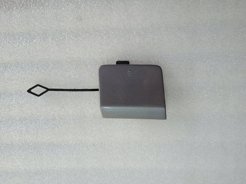 фото №1, Mercedes e-klasa w212 заглушка фаркоп бампер задняя