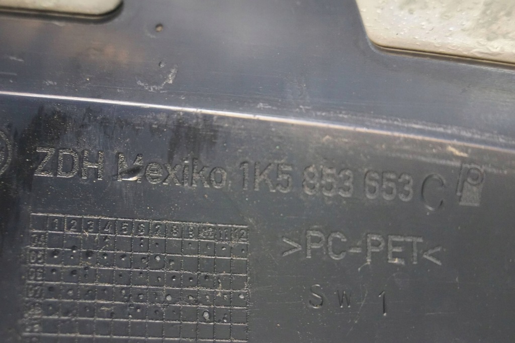 фото №16, Vw golf v kombi jetta решётка радиатора решётка радиатора g324